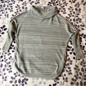 DownEast Basic Heather Gray Downtown Loft Sweater